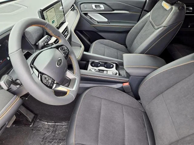 New 2026 Star White Metallic Tri-Coat Ford Tremor® image 29