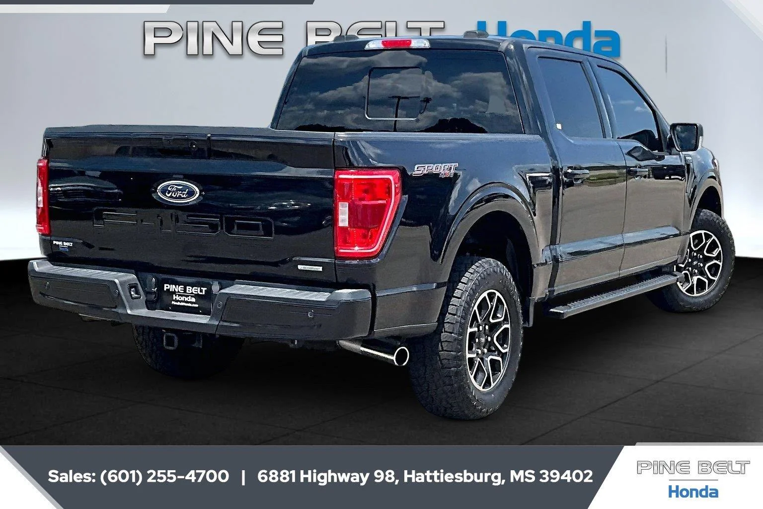 Used 2023 Agate Black Ford XLT image 11