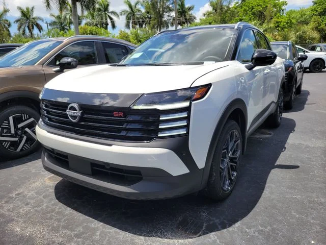 New 2026 Aspen White TriCoat / Super Black Two-tone Nissan SR image 13