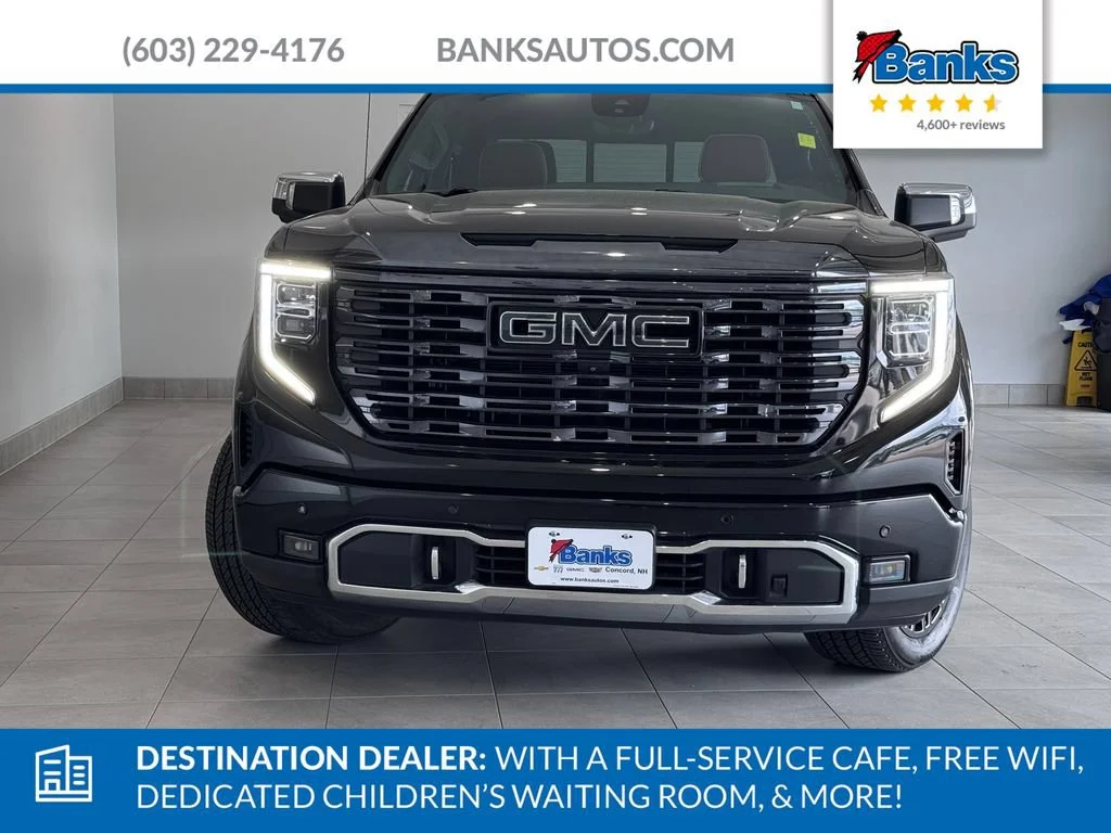 Certified Used 2022 Onyx Black GMC Denali Ultimate image 3