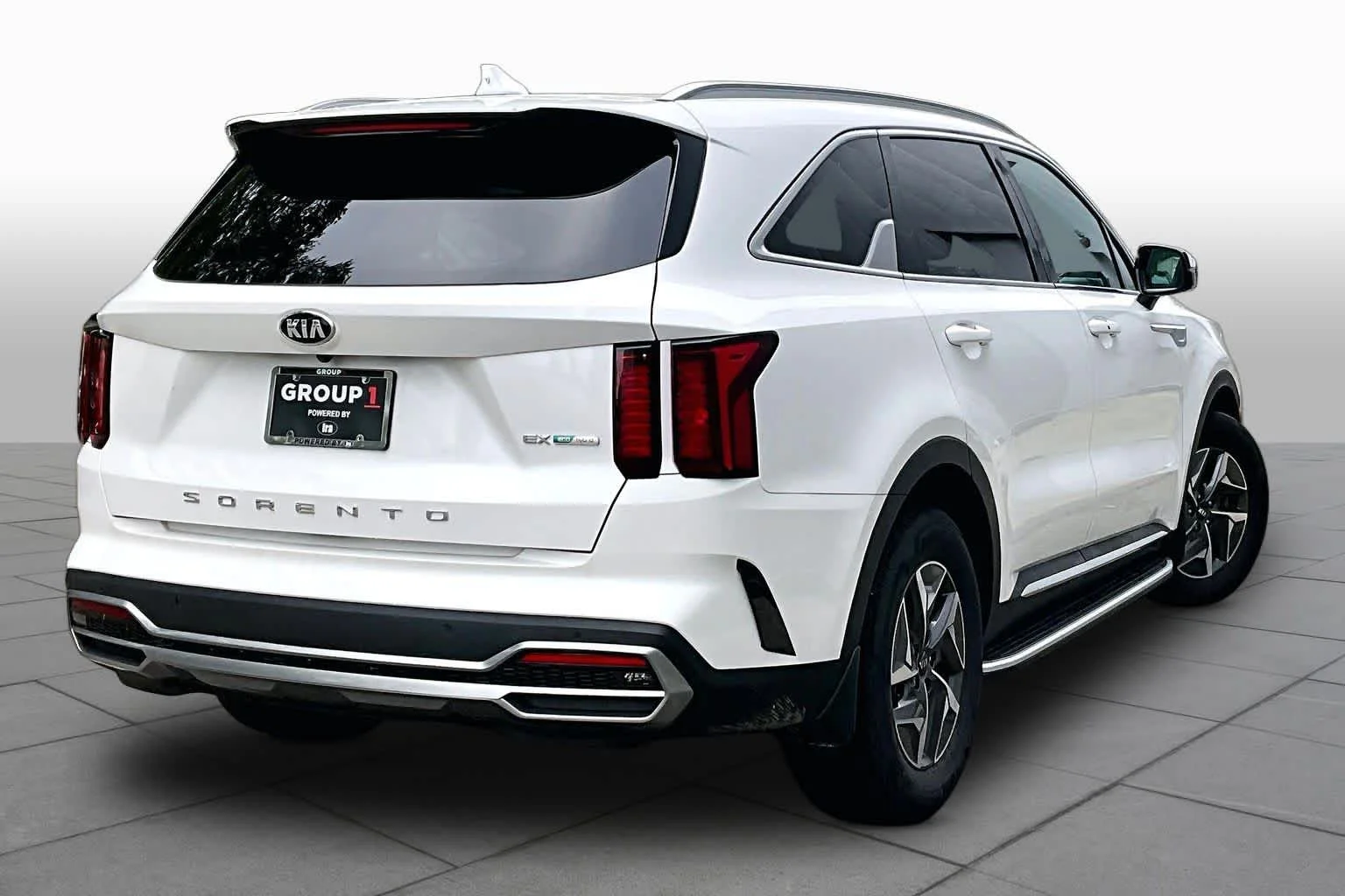 Used 2021 Snow White Pearl Kia EX image 13