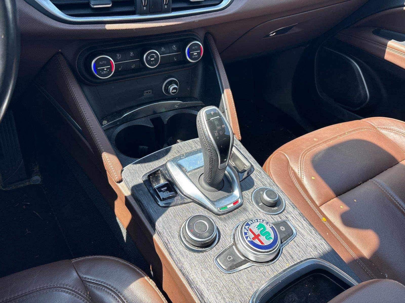 Used 2020 Alfa Rosso Alfa Romeo  image 26