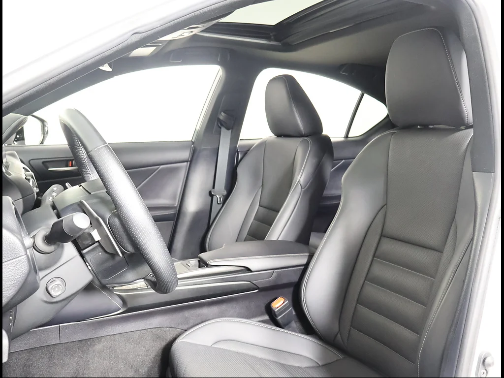 Certified Used 2025 Ultra White Lexus F SPORT image 7