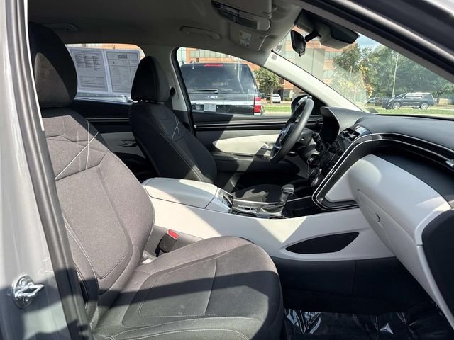 Certified Used 2024 Gray Hyundai SE image 15