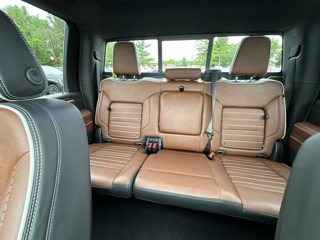 2024 GMC Sierra 2500HD Denali Ultimate - Photo 17