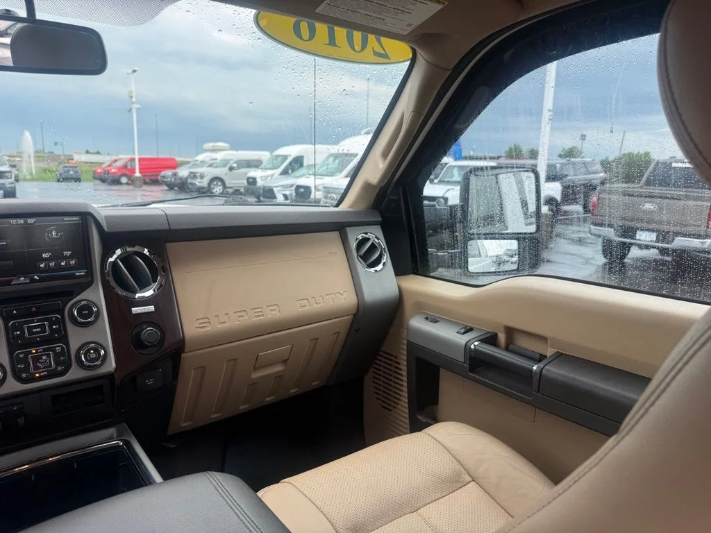 Used 2016 Oxford White Ford Lariat image 51