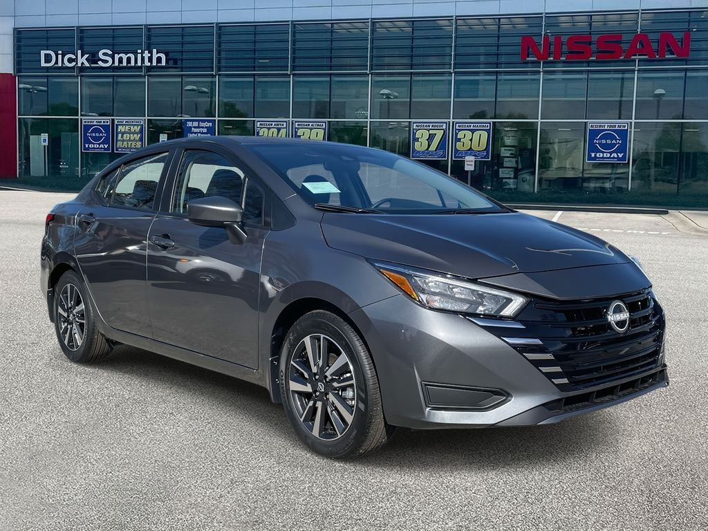 2025 Nissan Versa 1.6 SV CVT's photo