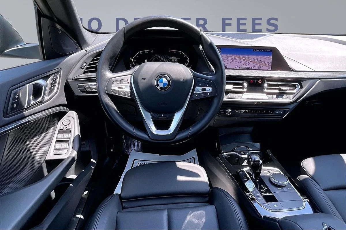Used 2024  BMW xDrive image 8