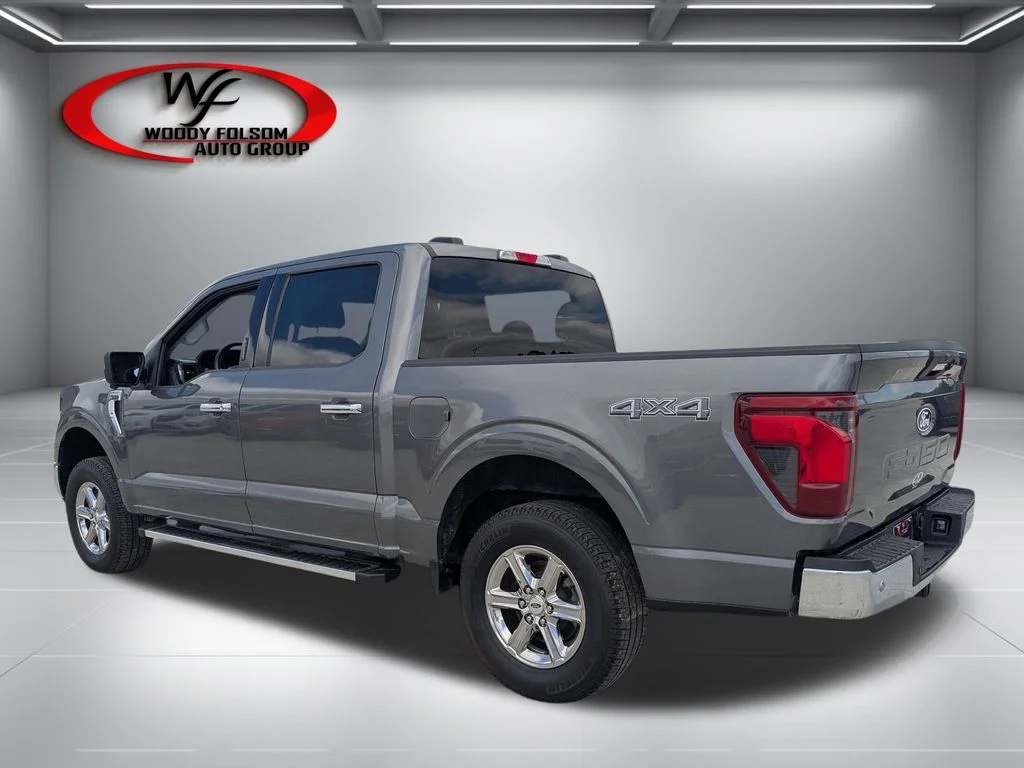 Used 2024 Gray Ford XLT image 6