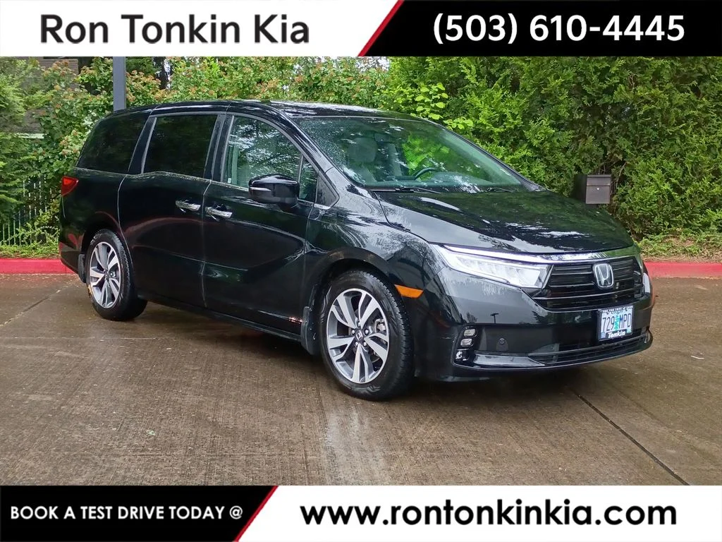 2021 Honda Odyssey Touring's photo