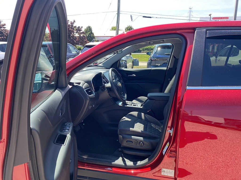 Used 2024 Radiant Red Tintcoat Chevrolet LT image 3