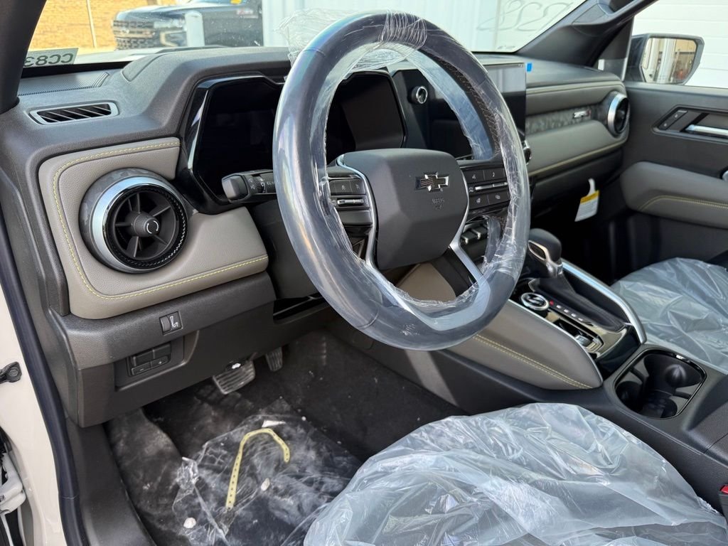 2026 Chevrolet Colorado ZR2 - Photo 8