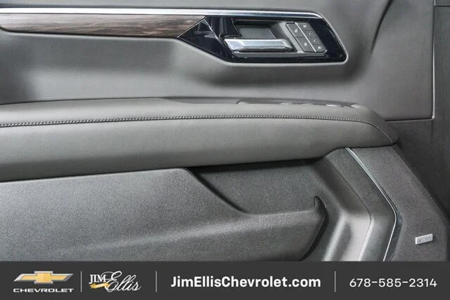 New 2026 Black Chevrolet LT image 6
