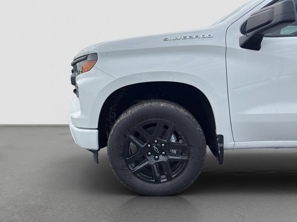 New 2026 Summit White Chevrolet Custom image 16