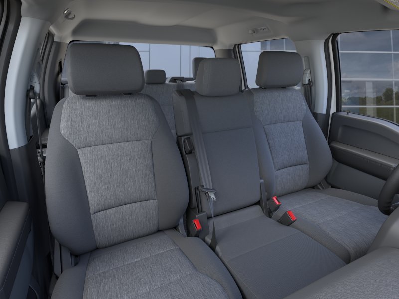 New 2026 Oxford White Ford XL image 38