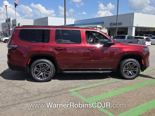 New 2026 Velvet Red Pearl-Coat Exterior Paint Jeep  image 15