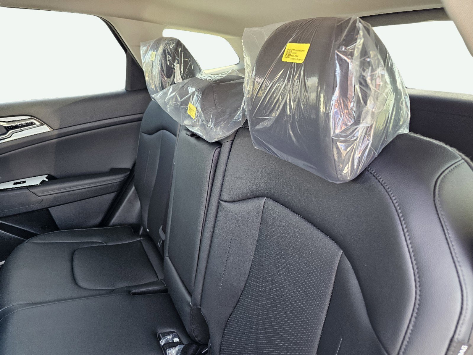 2025 Kia Sportage EX - Photo 33