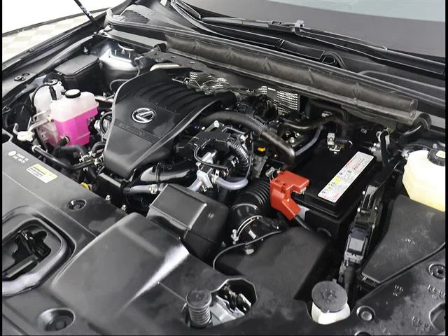 Certified Used 2025 IRIDIUM Lexus Premium image 11