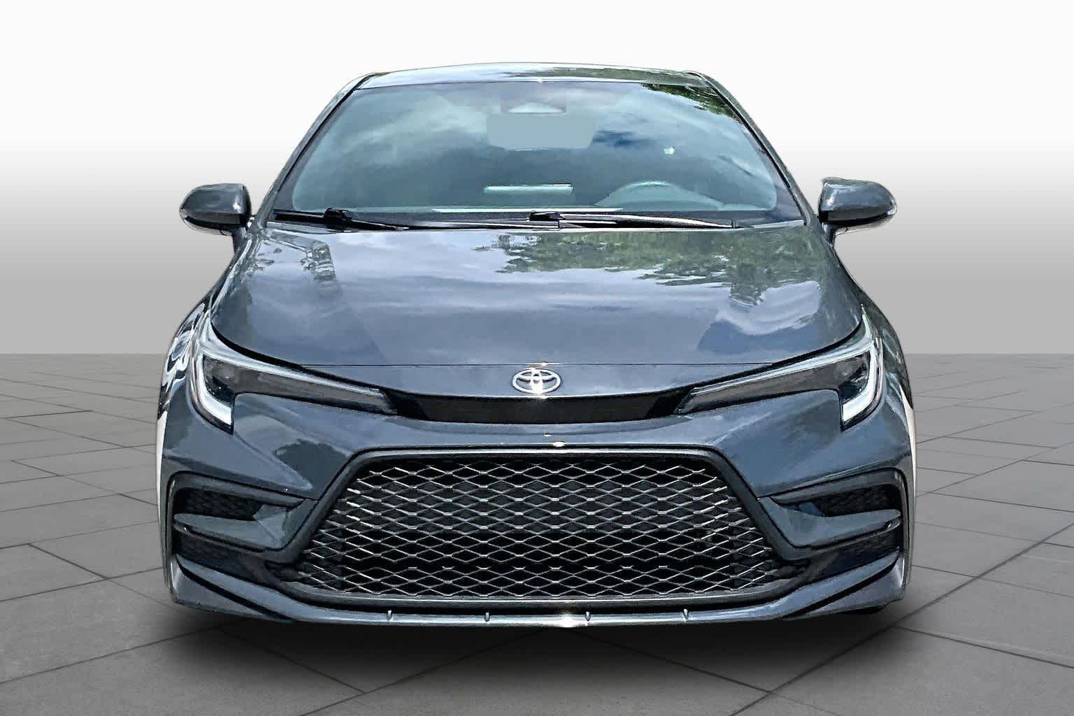 Used 2023 Underground Toyota SE image 4