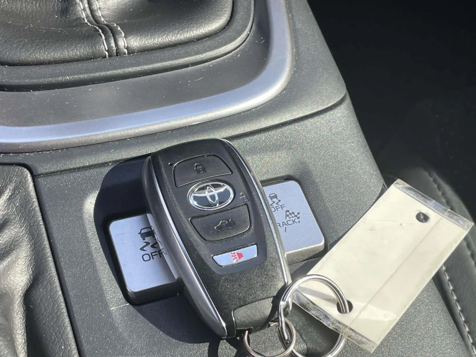 Used 2023 Halo Toyota Premium image 4