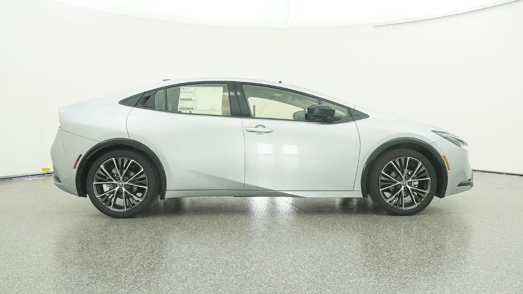 New 2026 Cutting Edge Toyota XLE image 19