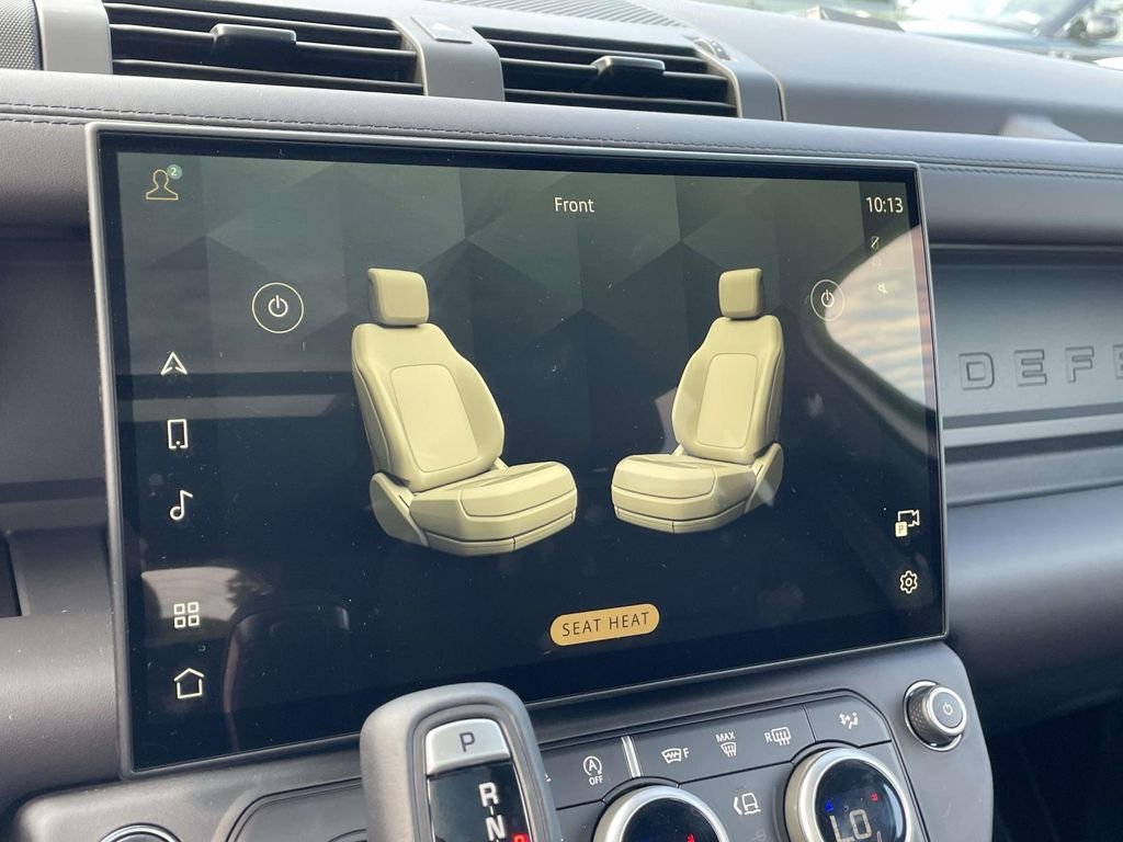 New 2026 Fuji White Land Rover X-Dynamic SE image 22