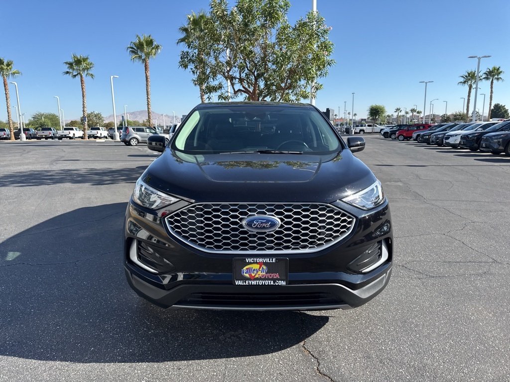 2024 Ford Edge SEL photo 3
