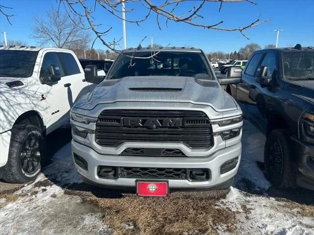 New 2026 Silver-Zynith Exterior Paint RAM LARAMIE image 2