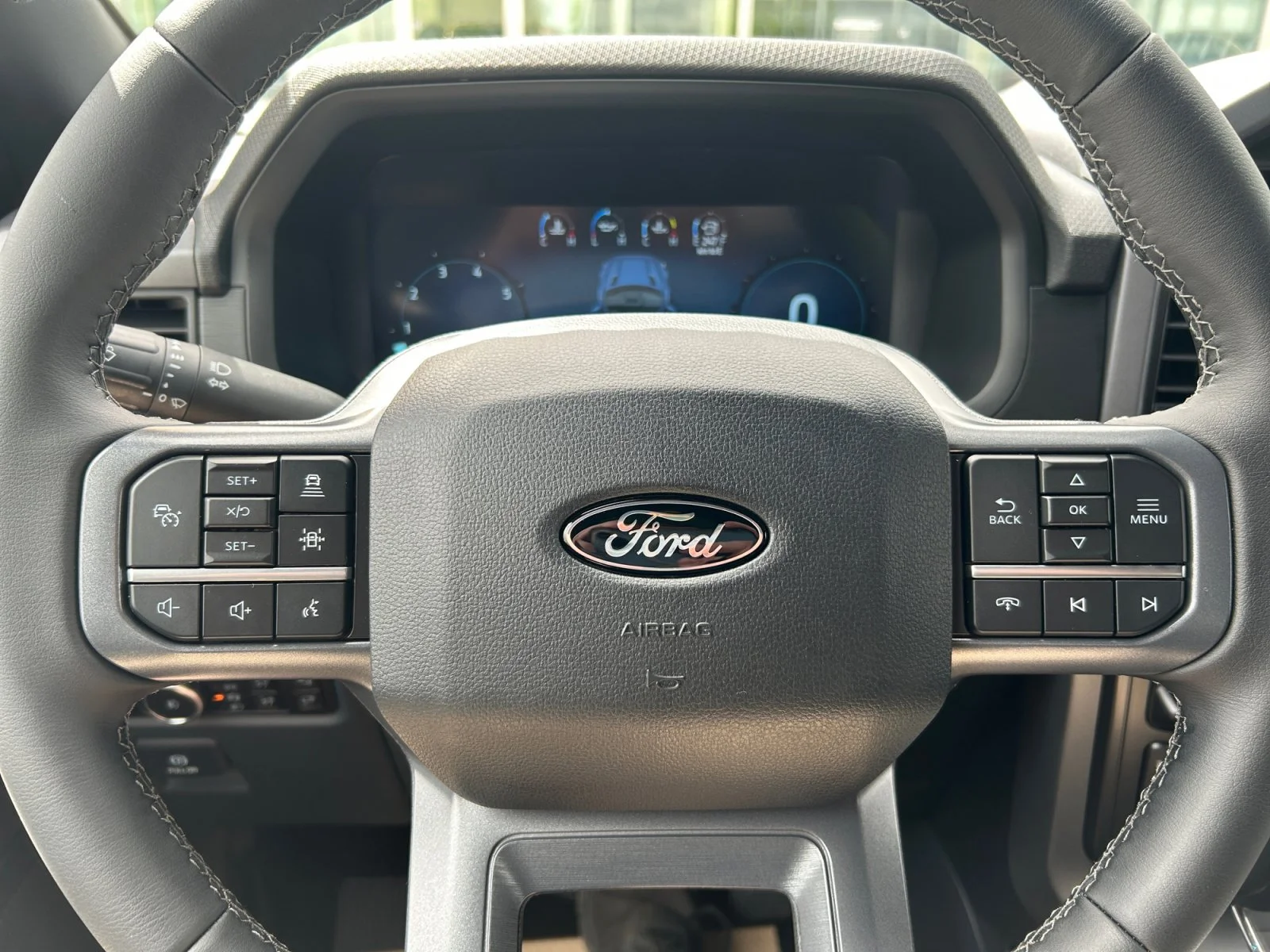 New 2026 Agate Black Metallic Ford XLT image 21
