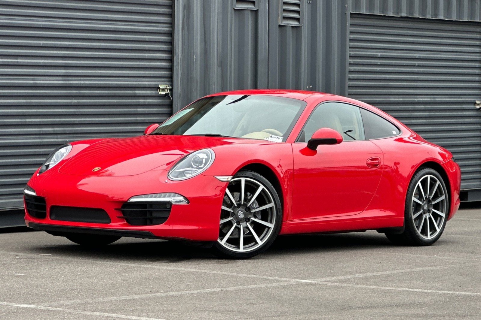 Used 2014 Guards Red Porsche Carrera image 1