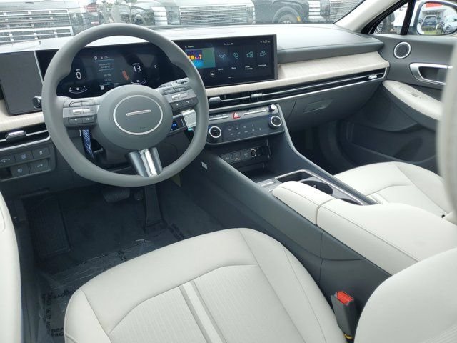 New 2026 White Hyundai Blue image 10