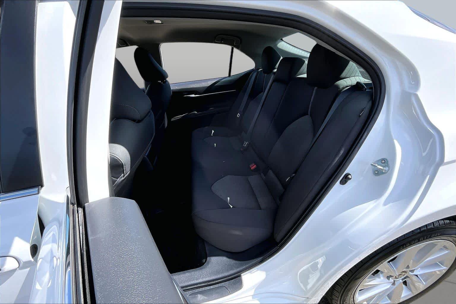 Used 2023 Ice Cap Toyota LE image 20