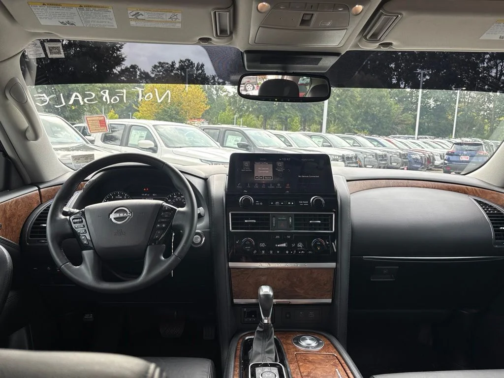 Used 2023 White Nissan SL image 9