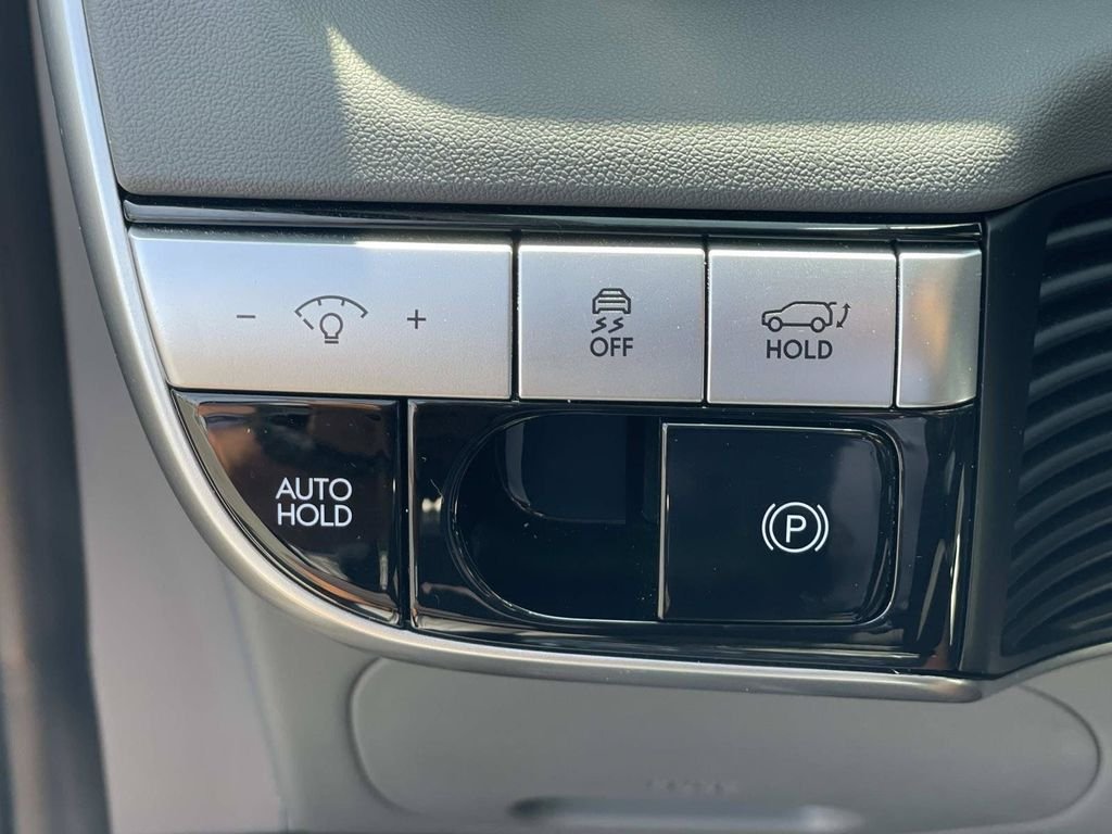 2024 Hyundai IONIQ 5 SEL - Photo 19