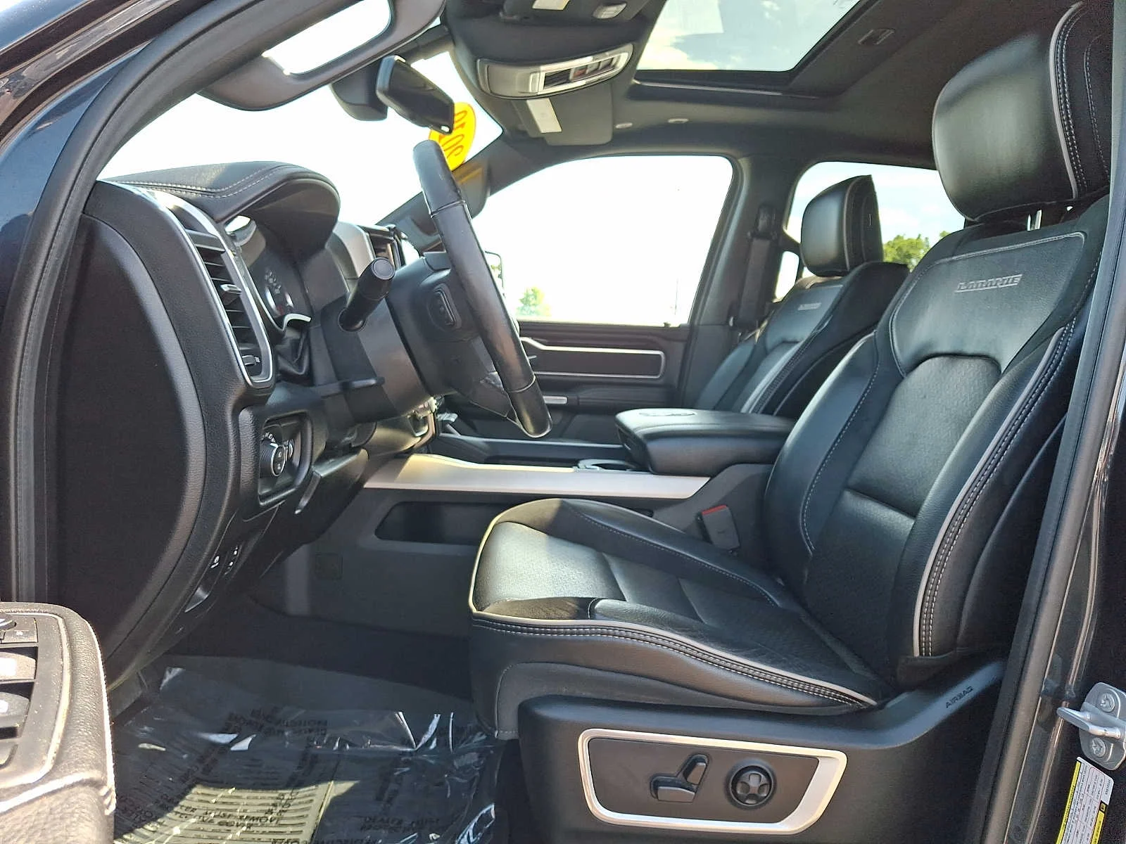 Used 2019 Maximum Steel Metallic Clearcoat Ram Laramie image 13