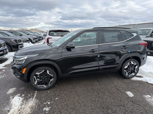 New 2026 Fusion Black Kia SX image 5