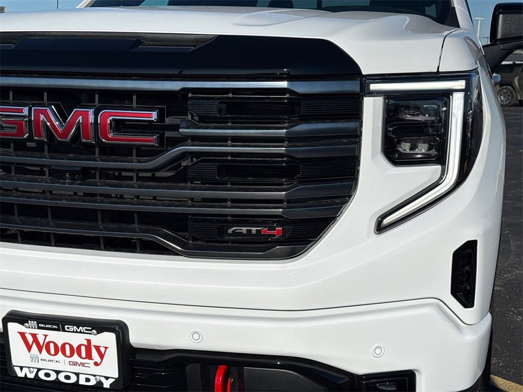 2026 GMC SIERRA - Image 9