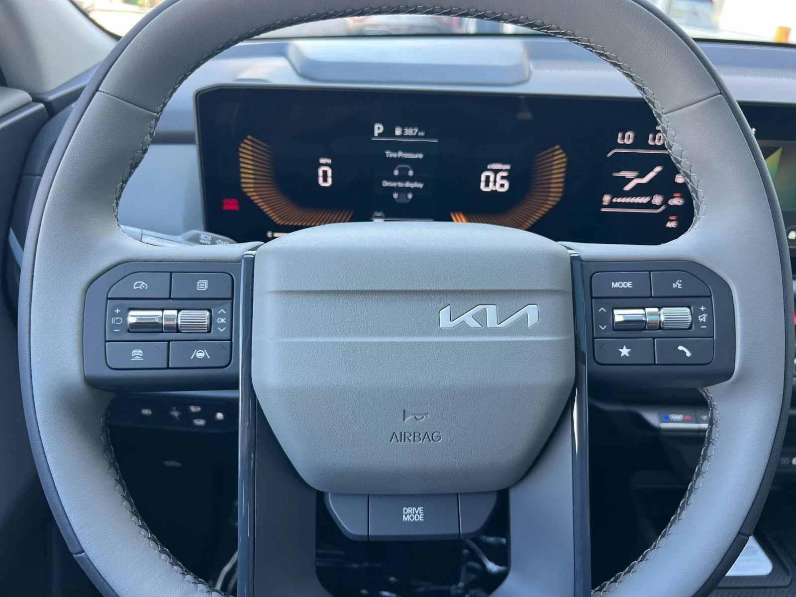 New 2027 Green Kia EX image 25