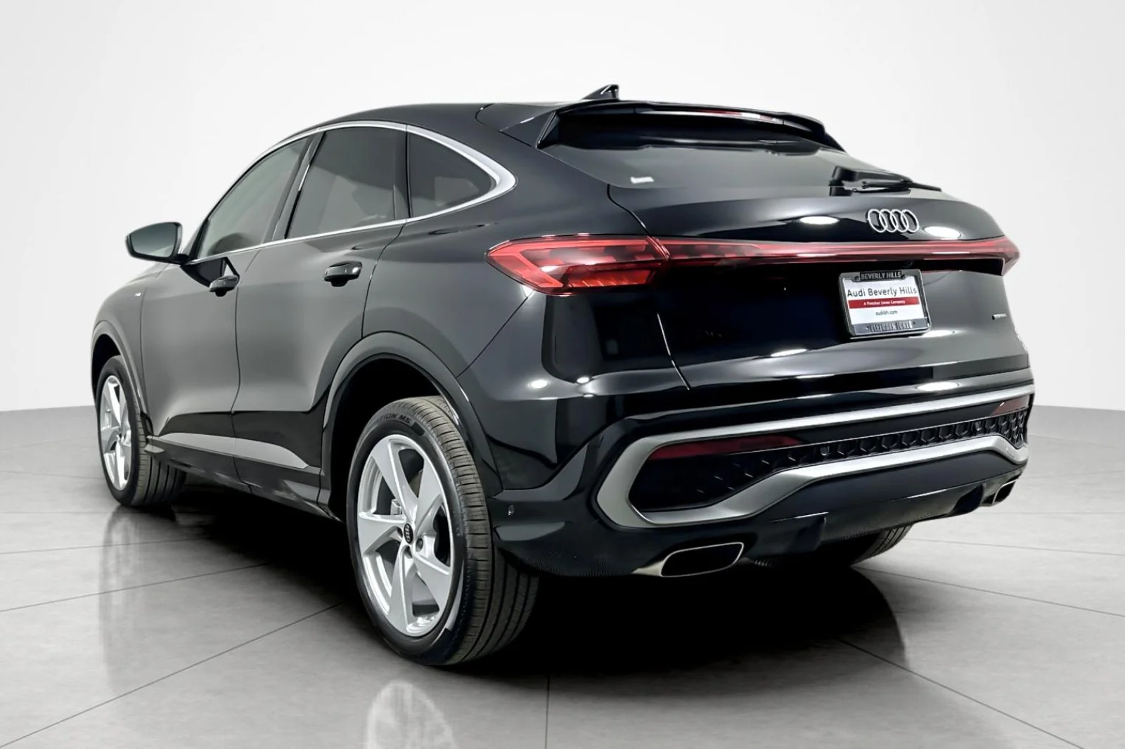 New 2026 Mythos Black Metallic Audi Premium Plus 2.0 TFSI quattro image 4