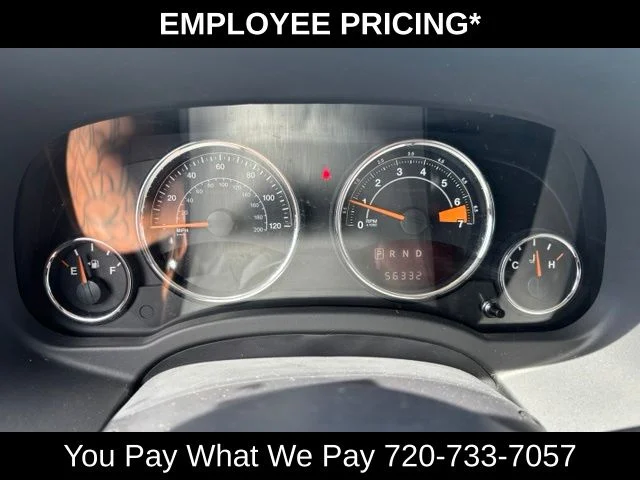 Used 2015 Gray Jeep Latitude image 27