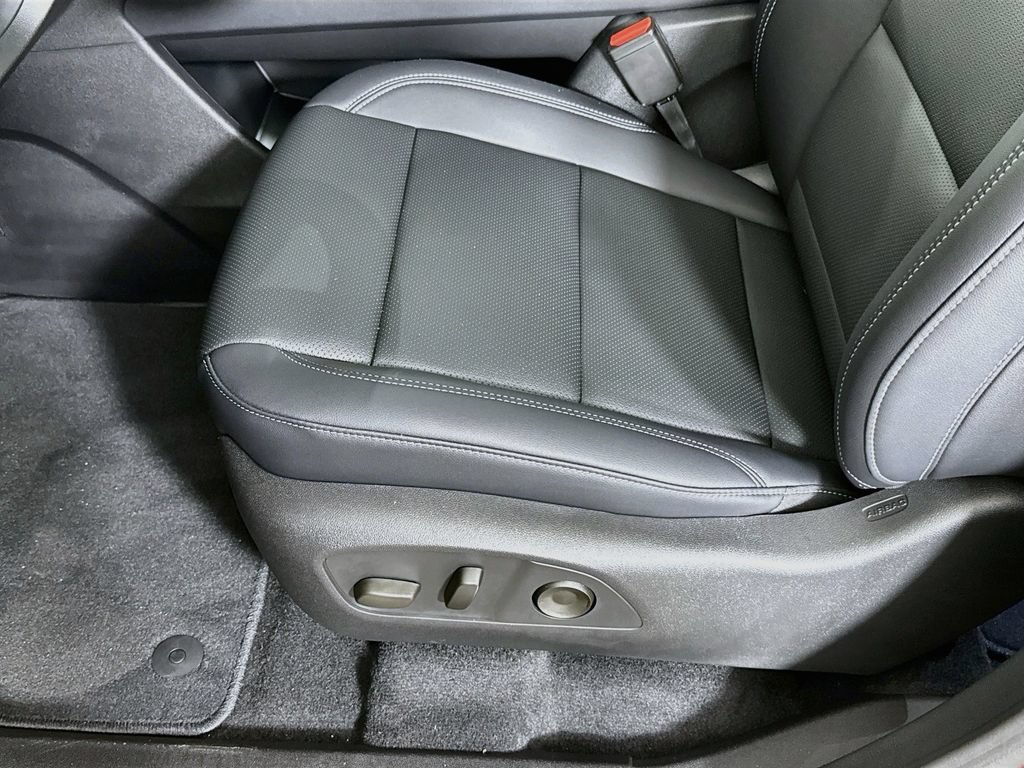 New 2027 Radiant Red Tintcoat Chevrolet LT image 19