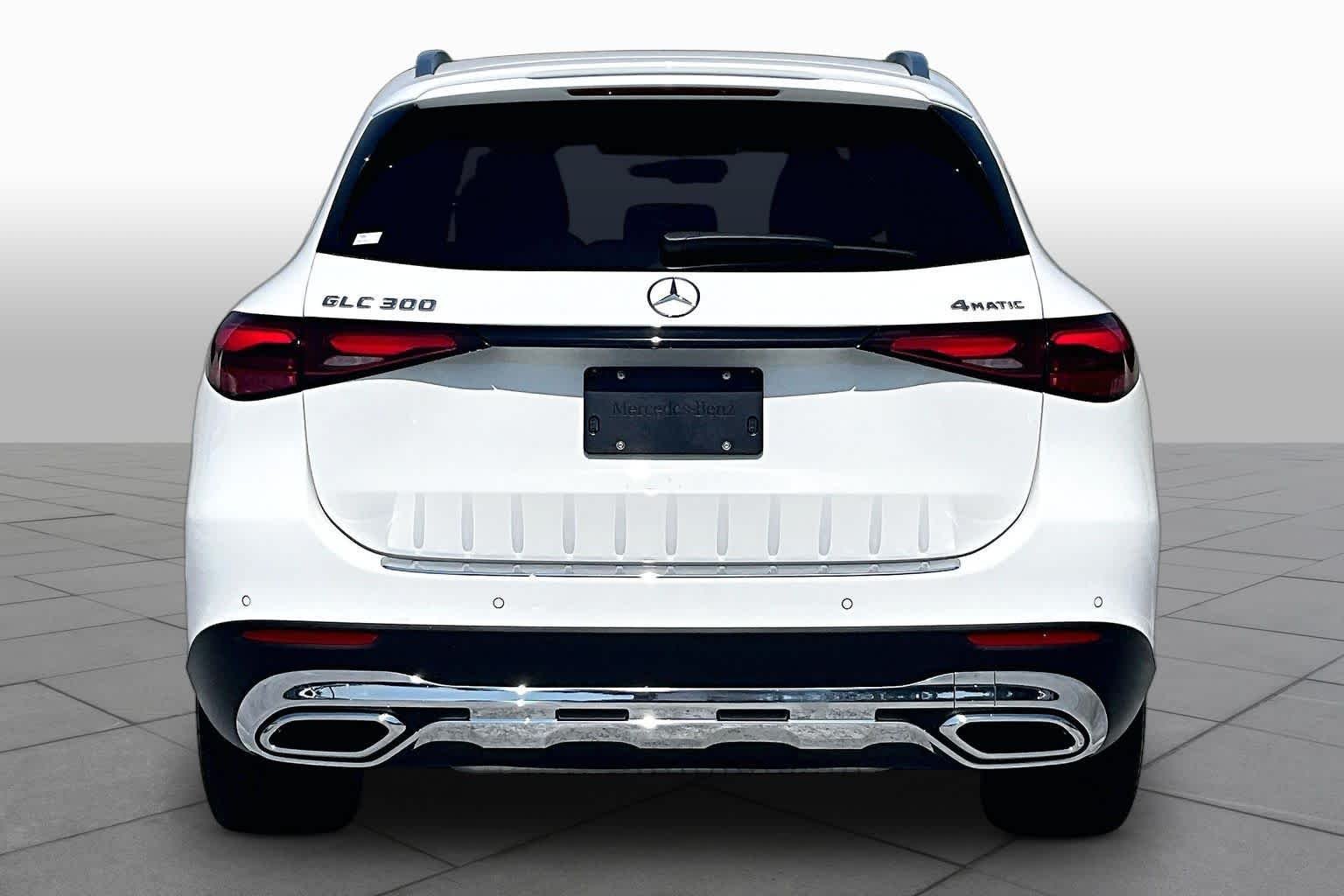 Used 2026 Polar White Mercedes-Benz GLC 300 image 5