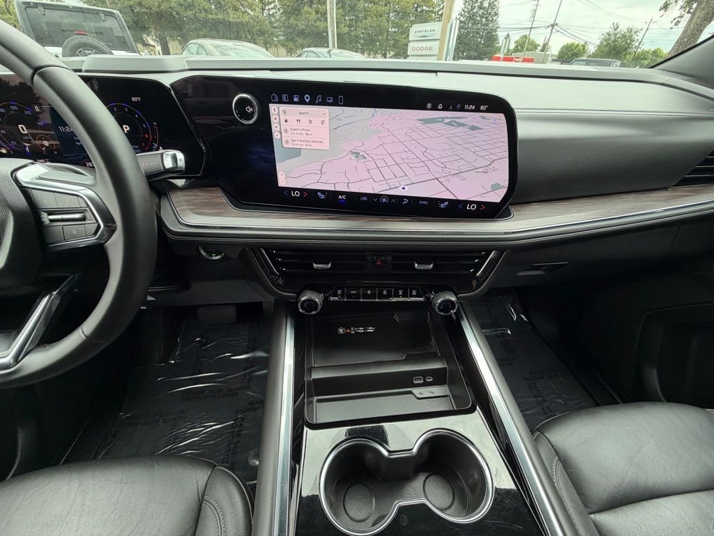 Used 2025 White Chevrolet LT image 20