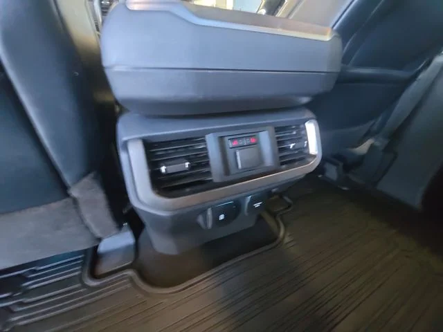Certified Used 2022 Quartz Ford Platinum image 28