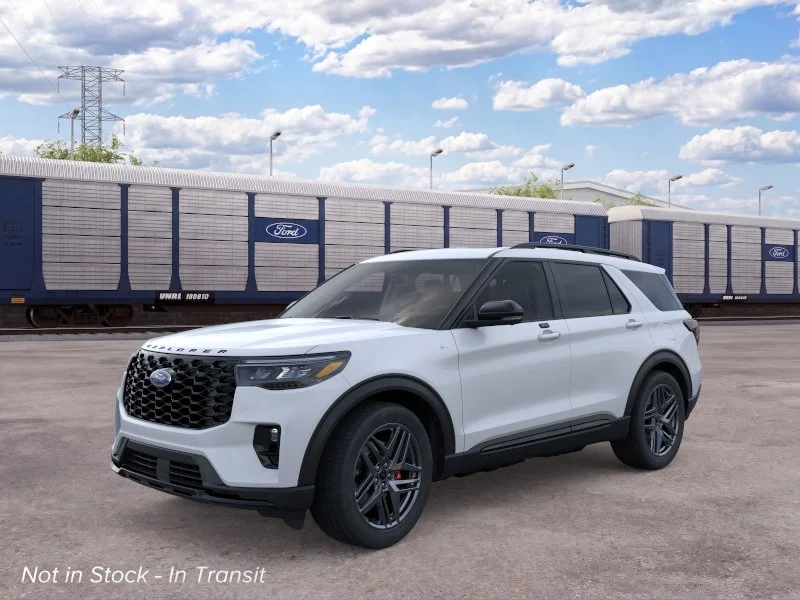 New 2026 Space White Metallic Ford ST-Line image 1
