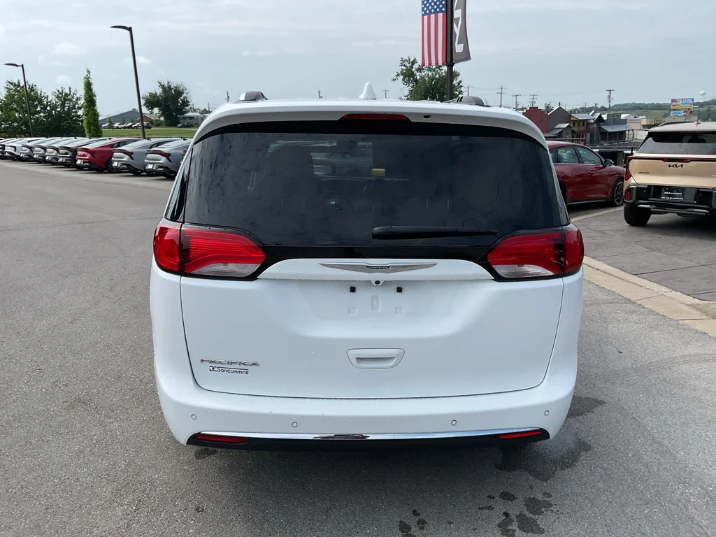 Used 2020 Bright White Clearcoat Chrysler Touring L Plus image 7