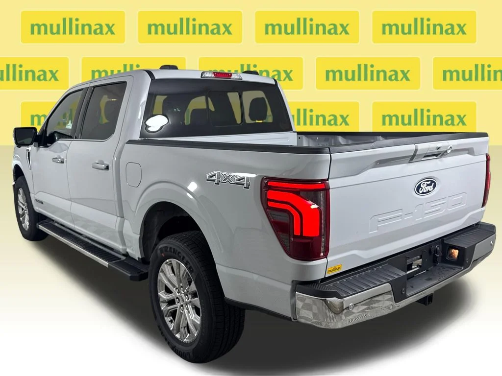 New 2026 White Ford Lariat image 3