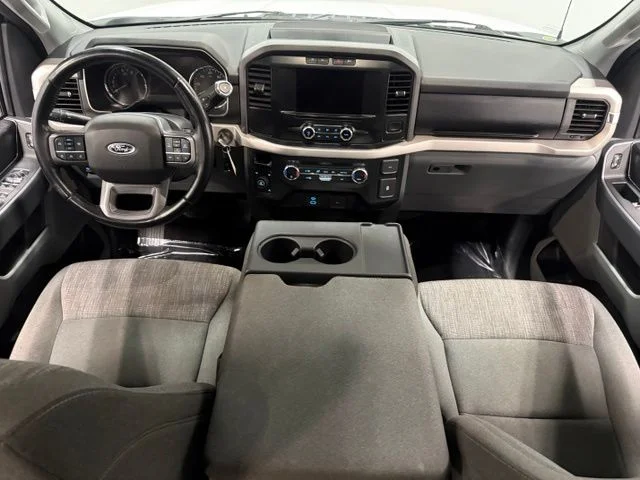 Used 2021 White Ford XLT image 30