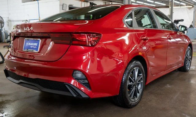 Used 2024 Red Kia LXS image 6