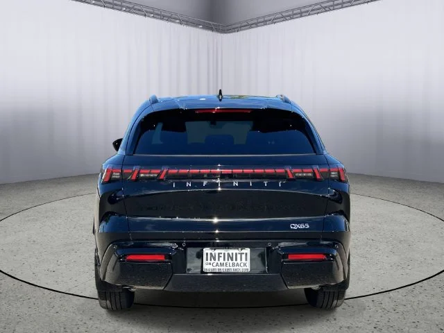 New 2027 BLACK OBSIDIAN INFINITI Luxe AWD image 8